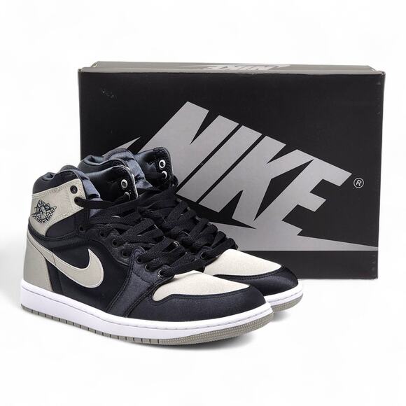 Nike Air Jordan 1 Retro High OG Satin FD4810-010 Women Shoes EU 40.5 US 9 - NWB - Picture 1 of 8